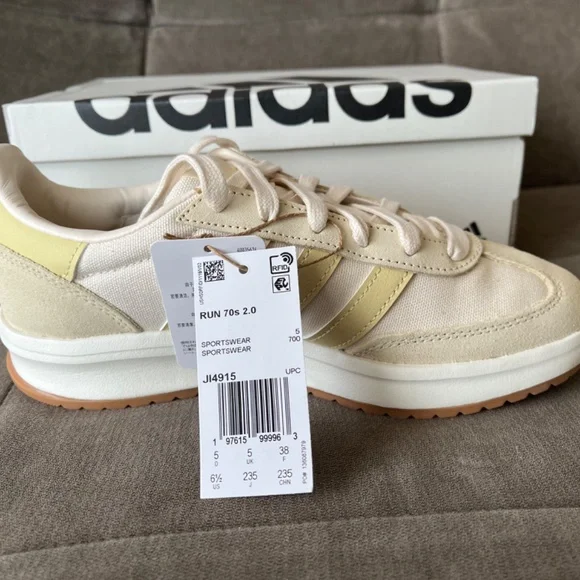 Adidas Run 70s 2.0 - Picture 3 of 6